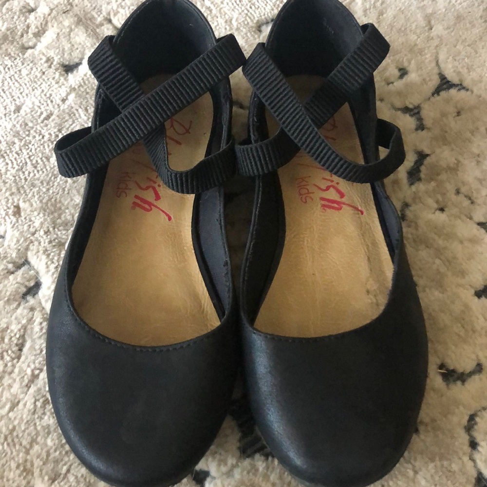 Blowfish black ballet flats size 3